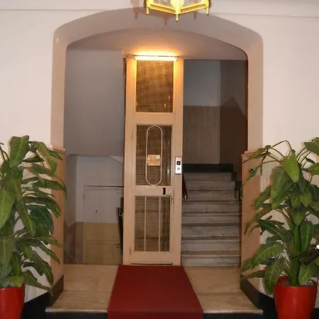 Apartment Your House In Genoa